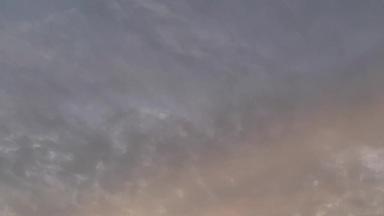 夕方の曇り空のタイムラプス