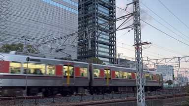 大阪環状線323系電車